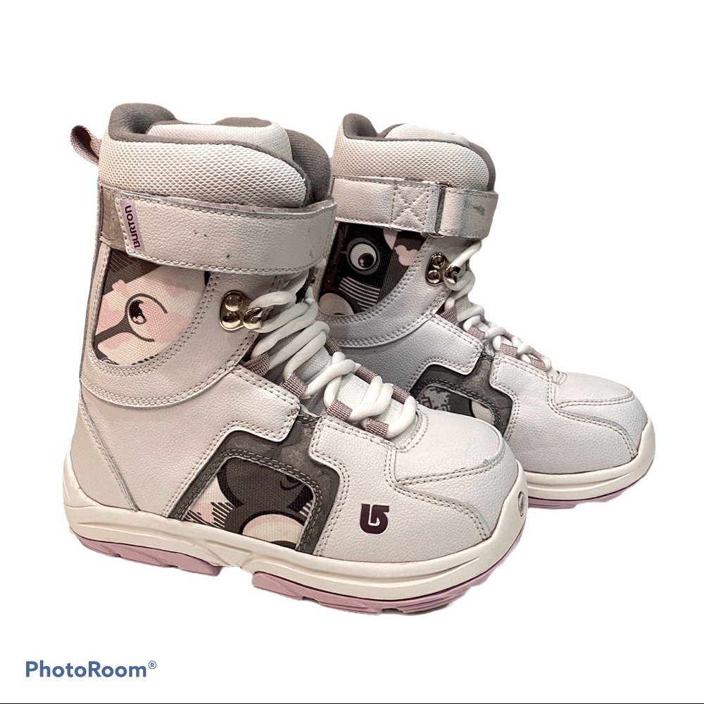 Burton Freestyle Snowboard Boots Women’s Size 6 or Kids Size 5 (fits both)